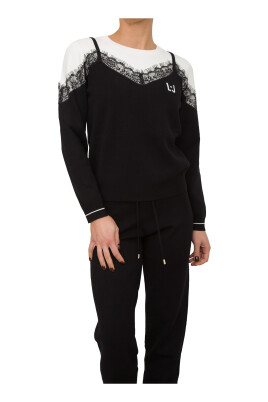 bicolor-knit-sweater