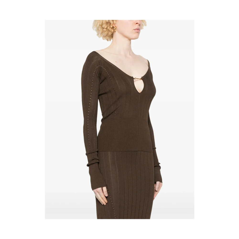 Jacquemus Bruine Sweater met scoop hals Brown Dames