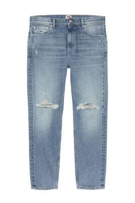 classic-denim-jeans-for-everyday-wear