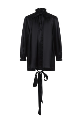 silke-svart-skjorta-chic-stil