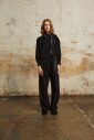 echarpe-a-rayures-bleues-et-noires