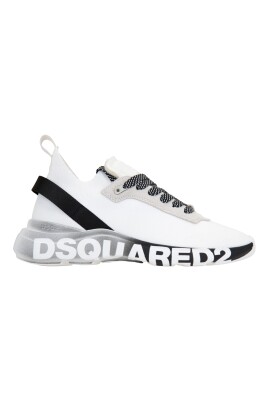 baskets-homme-a-lacets
