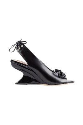 black-sculptural-heels-with-lacing
