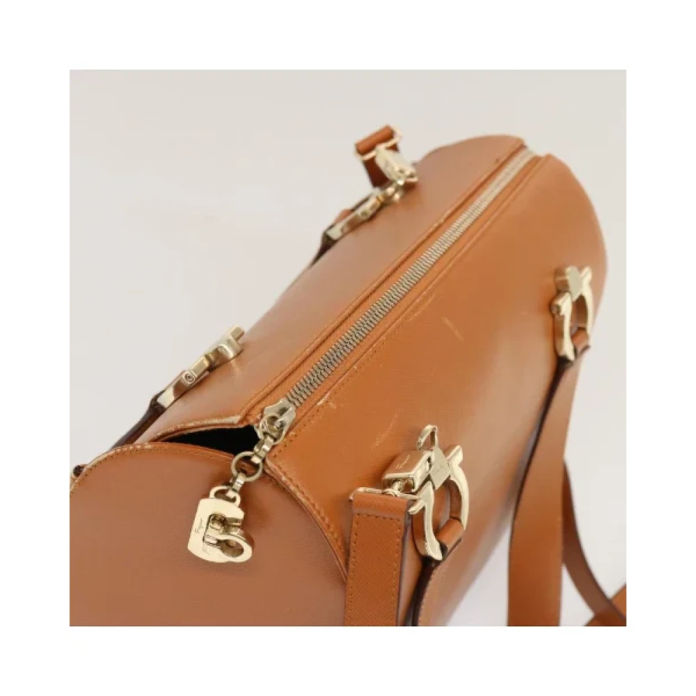 Salvatore Ferragamo Pre-owned Leather handbags Brown Dames