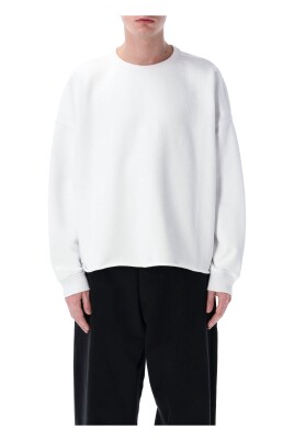white-knitwear-studio-sweatshirt-oversized