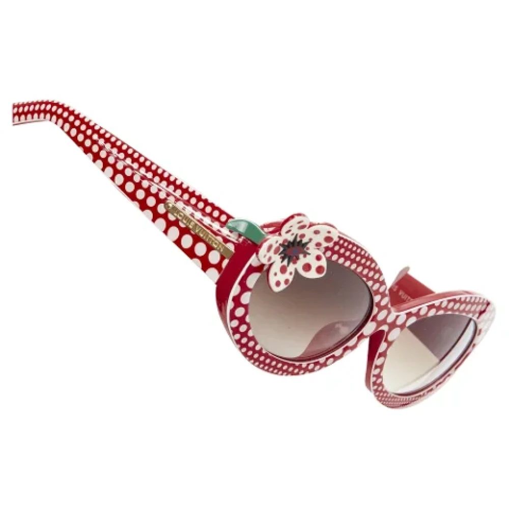 Louis Vuitton Vintage Pre-owned Plastic sunglasses Red Dames