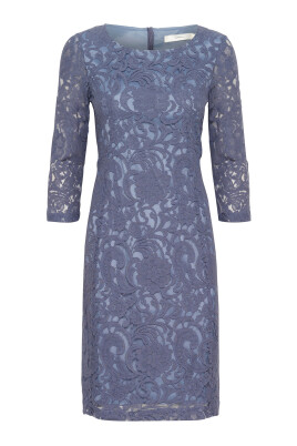 elegant-lace-dress