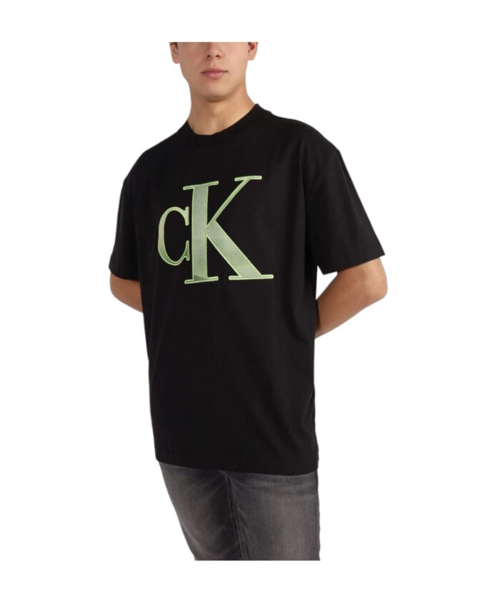 perforated-monogram-t-shirt