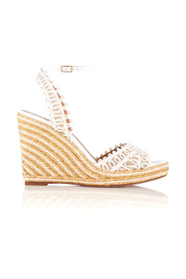 stylish-summer-sandals-for-women