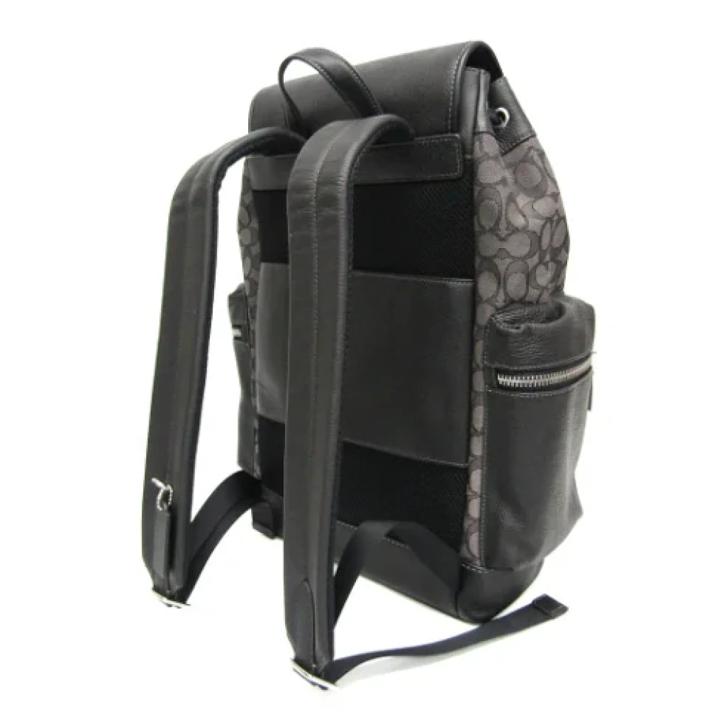 Coach Pre-owned Leather backpacks Gray Dames