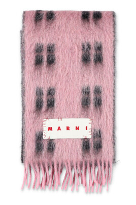 pink-multi-check-scarf-fringed-edges