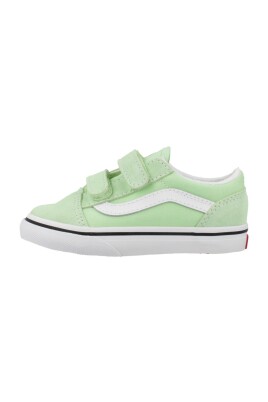 old-skool-sneakers