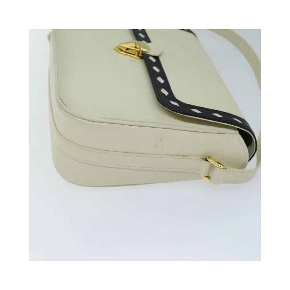Yves Saint Laurent Vintage Pre-owned Leather shoulder-bags Beige Dames