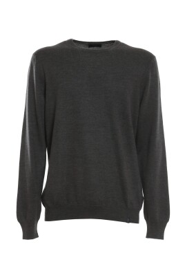 round-neck-shirt