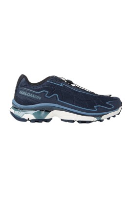 advanced-sneakers-with-toggle-fastening