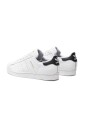 white-womens-sneakers-low-top