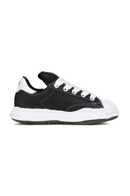 black-leather-lace-up-platform-sneakers