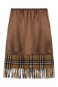 longue-jupe-au-style-tendance