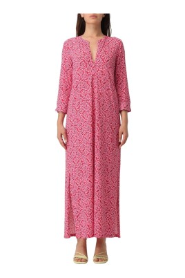 sophisticated-maxi-dress-with-timeless-print