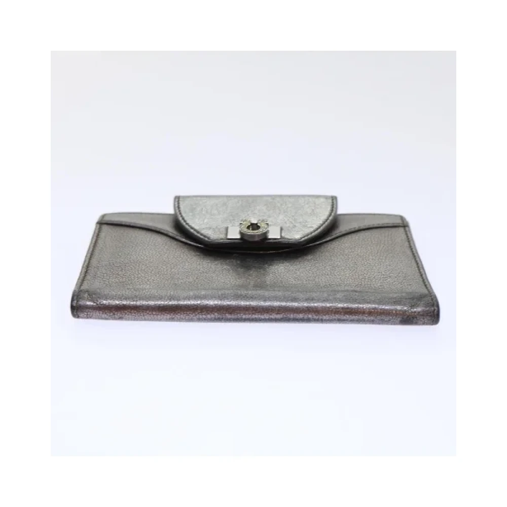 Salvatore Ferragamo Pre-owned Leather wallets Gray Dames