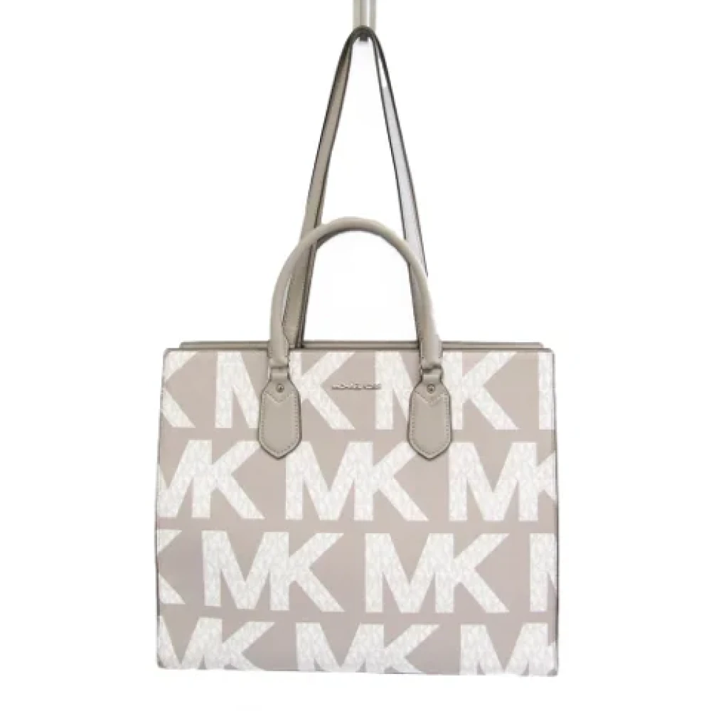 Michael Kors Pre-owned Leather totes Gray Dames