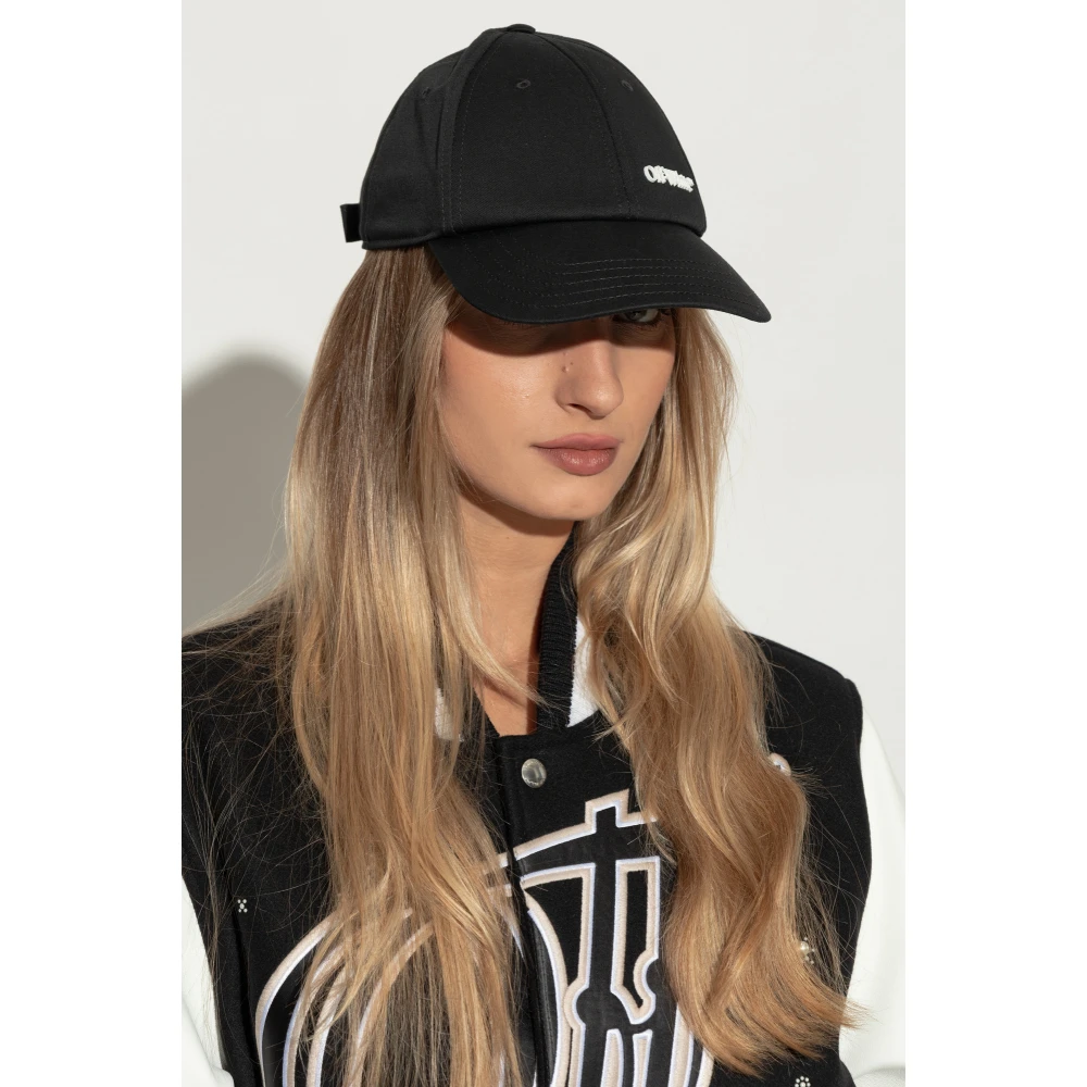 Off White Pet Black Dames