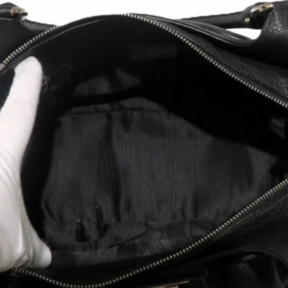 Salvatore Ferragamo Pre-owned Leather handbags Black Dames