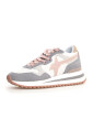sneaker-technique-gris-avec-daim