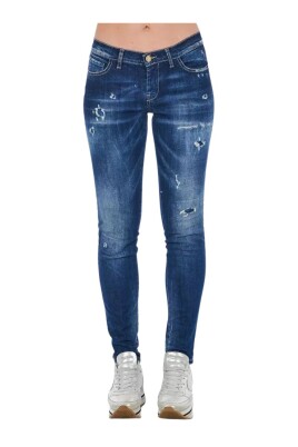 chic-washed-skinny-denim-jeans