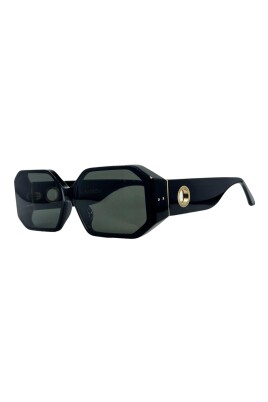 elegant-black-sunglasses-with-green-lenses