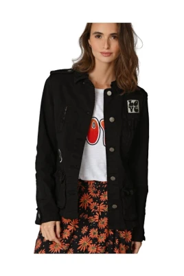 Veste saharienne appuyée boutonnée