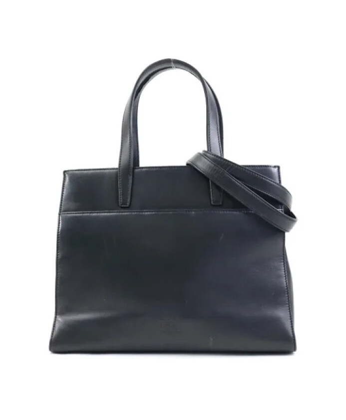 pre-owned-cuir-sacs-main