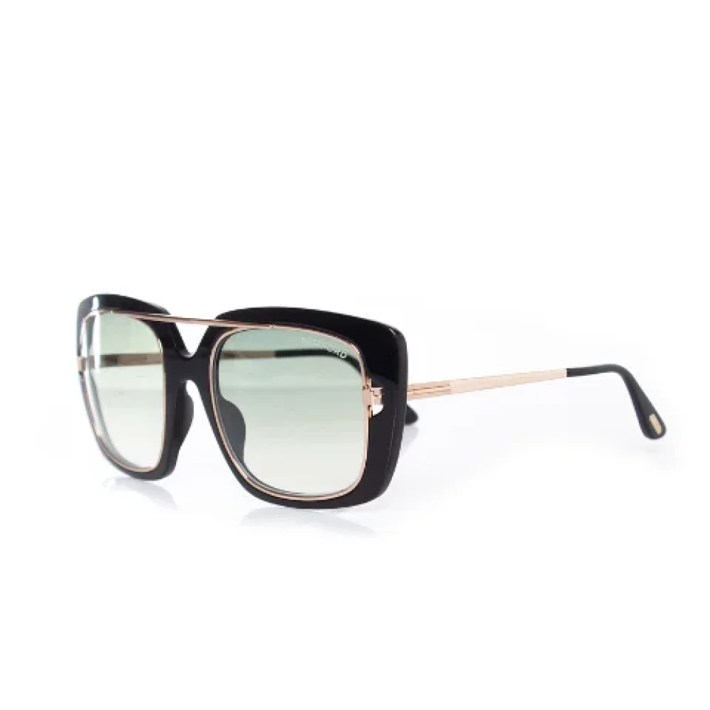 Tom Ford Pre-owned Plastic sunglasses Black Dames