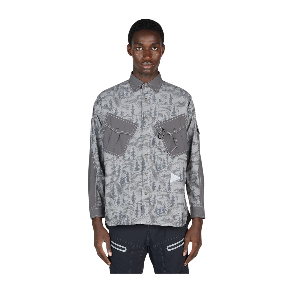 And Wander Berg Ripstop Shirt met Karabiner Motief Gray Heren