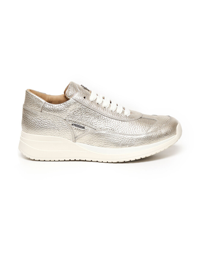 sneakers-platine-blanches-avec-lacets