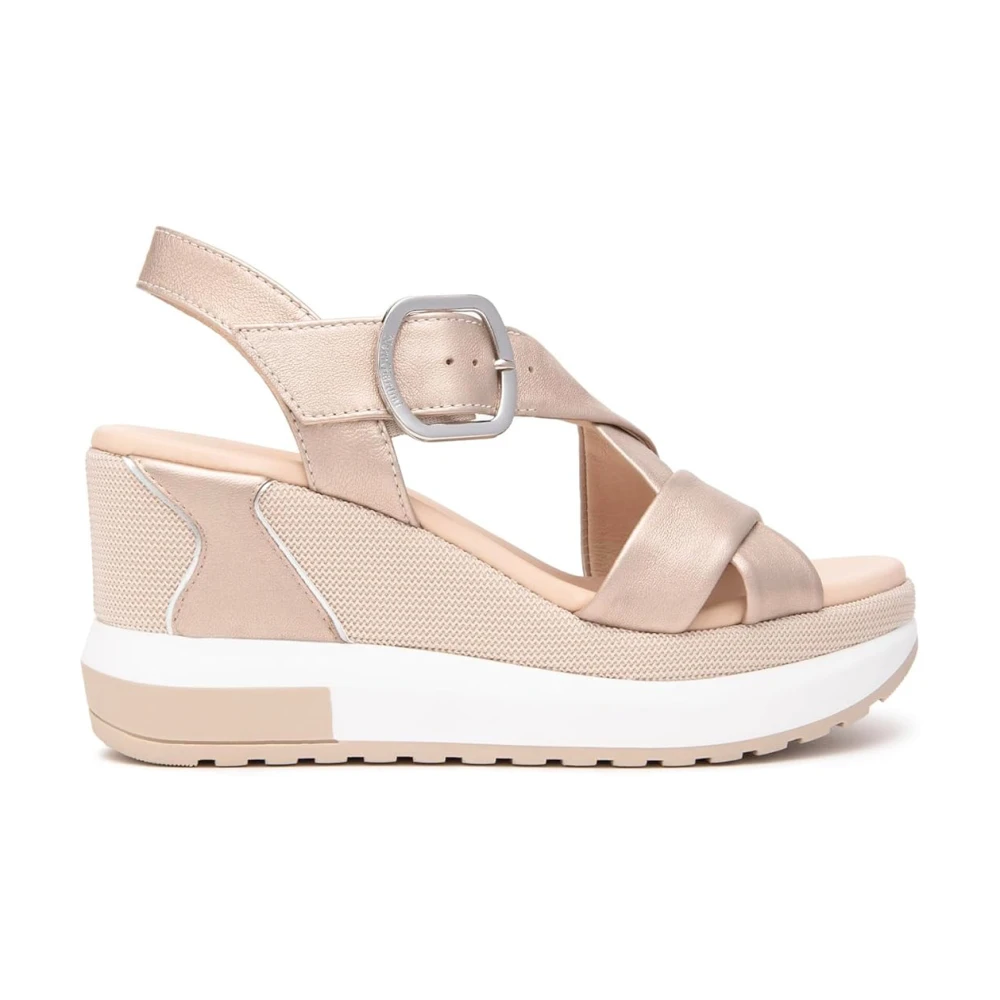 Shoes > Heels > Wedges - - Nerogiardini - Modalova