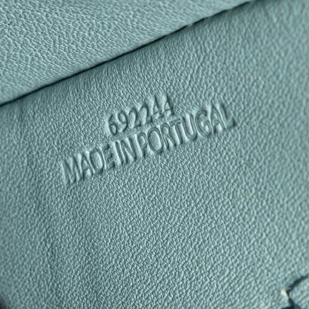 Loewe Pre-owned Leather shoulder-bags Blue Dames
