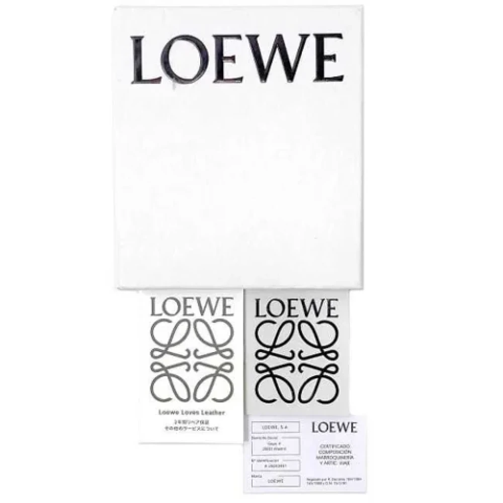 Loewe Pre-owned Leather wallets Red Dames