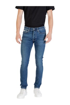 classic-fit-denim-jeans-with-zip