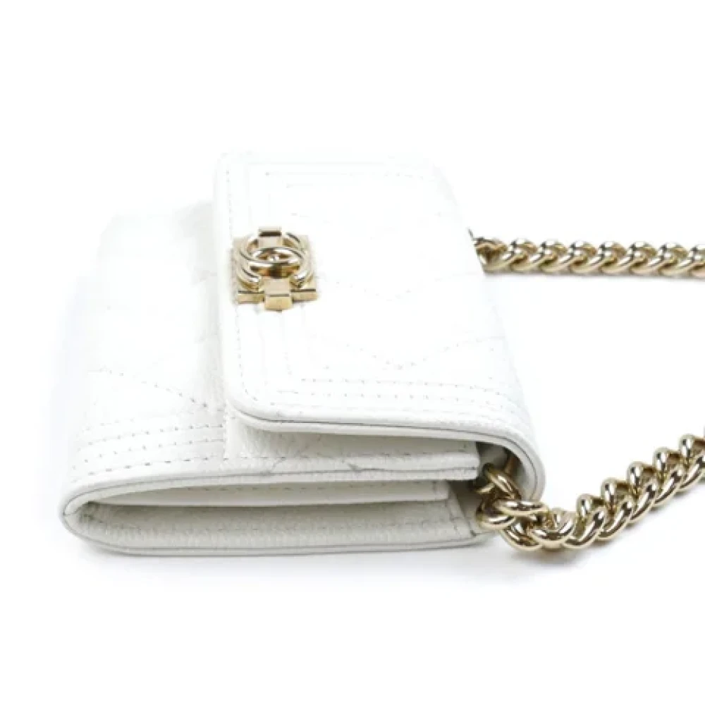 Chanel Vintage Pre-owned Leather shoulder-bags White Dames