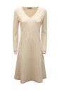 robe-en-laine-a-col-en-v