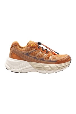 sneakers-sportives-en-tissu-et-daim