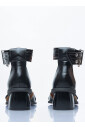 faux-leather-pumps-met-gesp