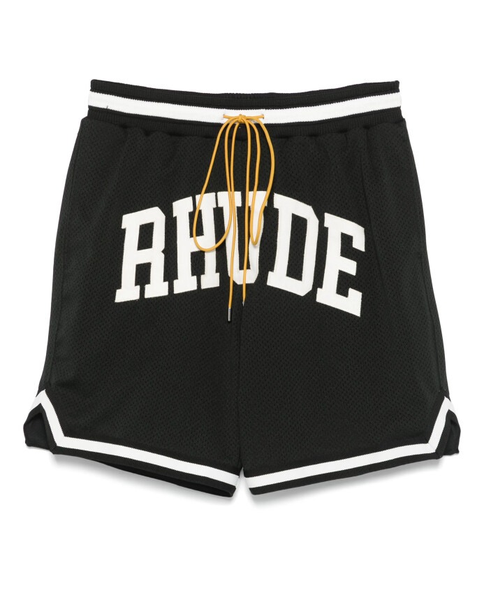 black-elastic-waistband-shorts-with-pockets