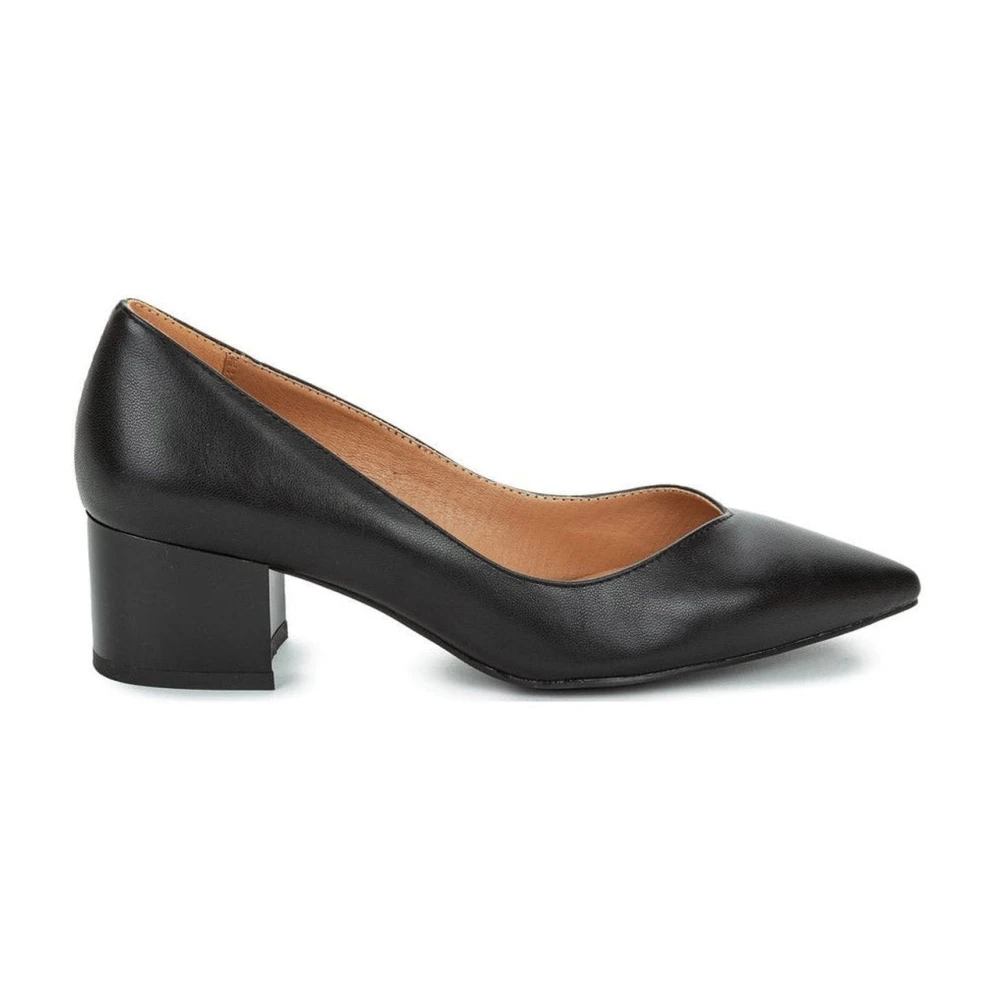 Betsy Women's Black Elegant Closed Pumps Shoes