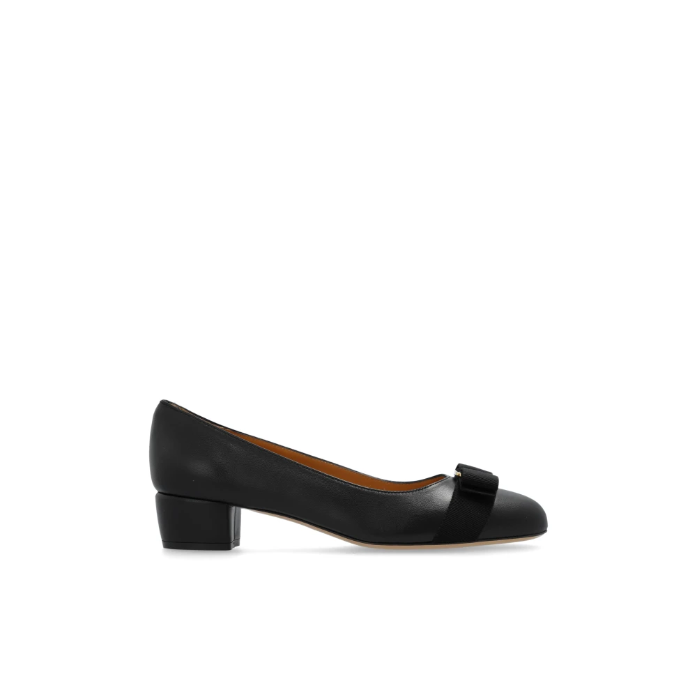 Salvatore Ferragamo Women's Black Pumps,, ‘Vara’ High-Heeled Shoes Size 6
