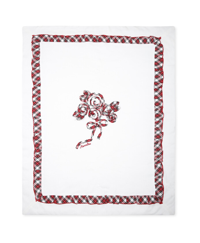 white-cotton-blanket-with-red-ruffles