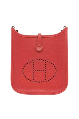 pre-owned-leather-crossbody-bags