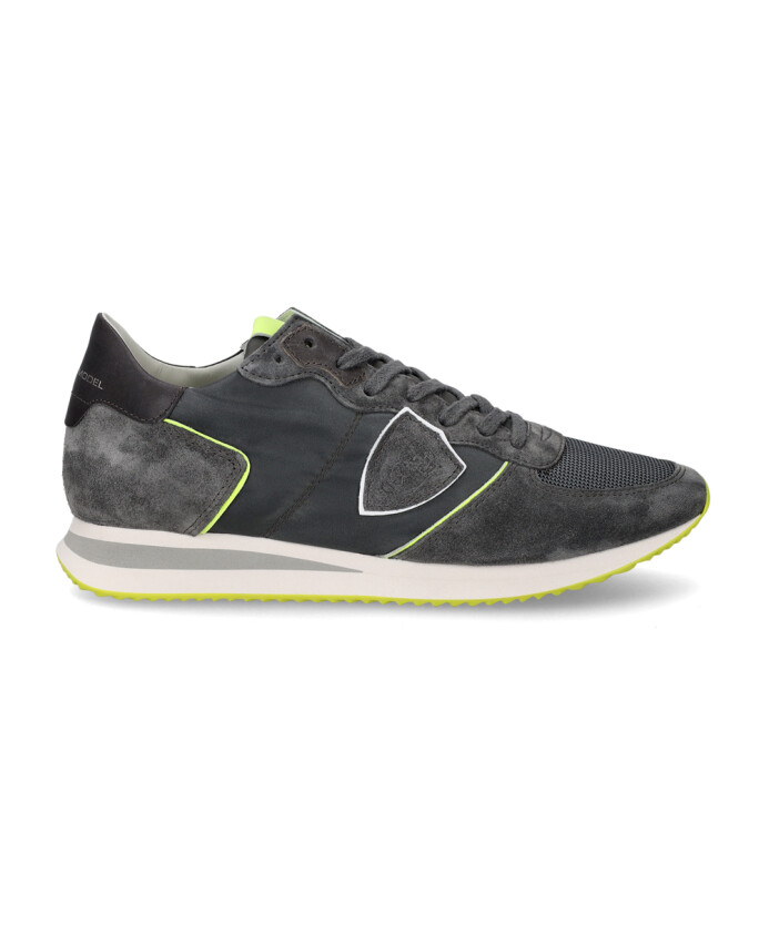 baskets-trpx-running