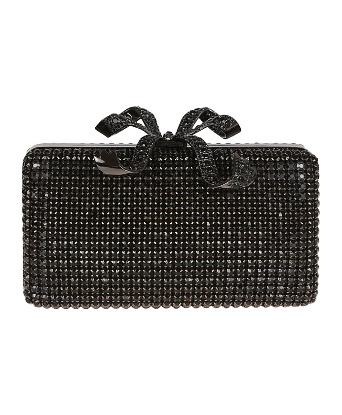 pochette-noire-elegante-style-polyvalent